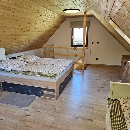 Nad Koupalištěm Máchův Kraj *