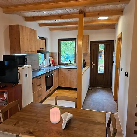 Prázdninový dům Nad Koupalištěm Máchův Kraj