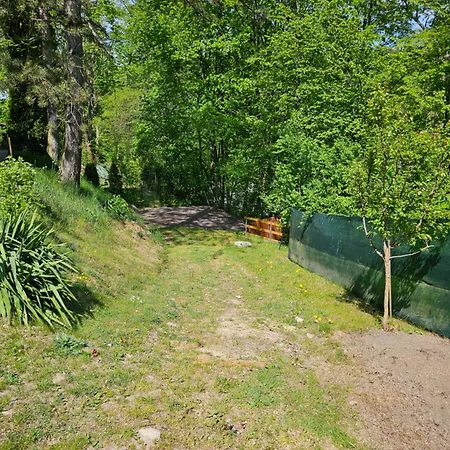 Prázdninový dům Nad Koupalištěm Máchův Kraj Bela pod Bezdezem